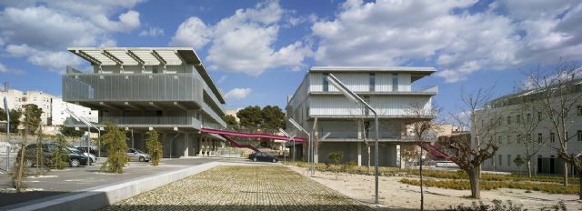 El Campus Universitario de Lorca dona material sanitario al hospital Rafael Méndez