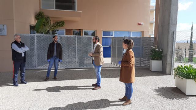 Supervisan las instalaciones deportivas municipales puestas a disposición del Servicio Murciano de Salud