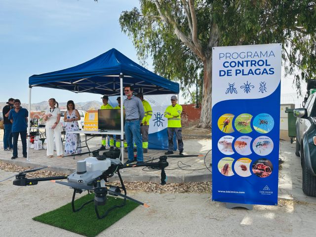 La Concejalía de Salubridad intensifica las actuaciones de control de plagas durante el verano y repartirá 850 dispositivos para la retirada de garrapatas