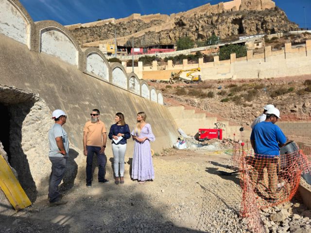 El nuevo parque de Santa María en Lorca toma forma con un local social, un anfiteatro y un innovador sistema para reutilizar el agua de lluvia