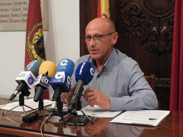 Sí crítico de IU-v a las primeras ordenanzas fiscales del gobierno de Diego José Mateos