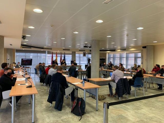 El Ayuntamiento informa de que hasta el 1 de febrero los comerciantes y hosteleros afectados por la crisis sanitaria podrán solicitar la bonificación del 75 por ciento en el IBI