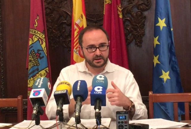 Intervención advierte a los 13 concejales del PP que si vuelven a gastar dinero público fuera de presupuesto municipal tendrán que responder con su patrimonio