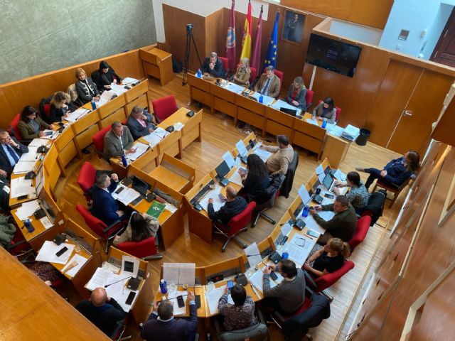 Partido Popular y VOX se unen para desmantelar la residencia Domingo Sastre calificándola de insegura