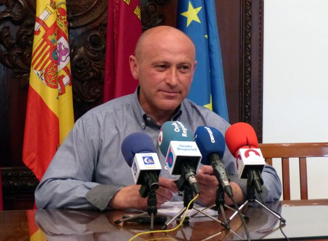 IU-V: 'La desidia del PP impide rebajar el IBI a los lorquinos y les obliga a declarar más por sus viviendas en el IRPF'