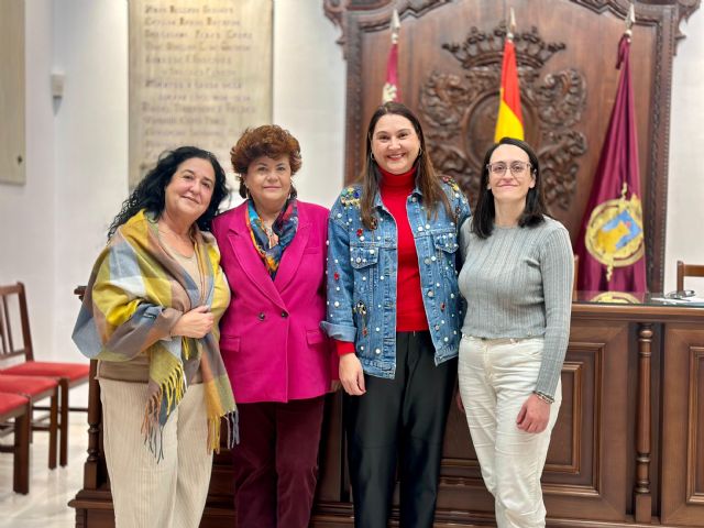 El Ayuntamiento de Lorca invierte más de 30.000 euros en tres proyectos de ayuda dirigidos personas necesitadas, dependientes y sus cuidadores