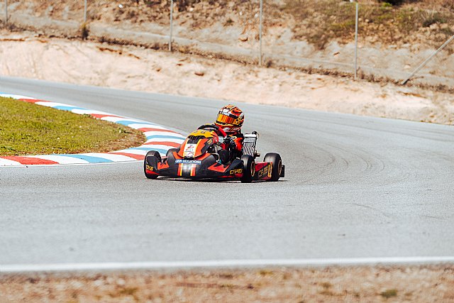 Roque Ruiz, tercero de España con solo 8 años: el joven talento lorquino que empieza a hacerse un nombre en el karting