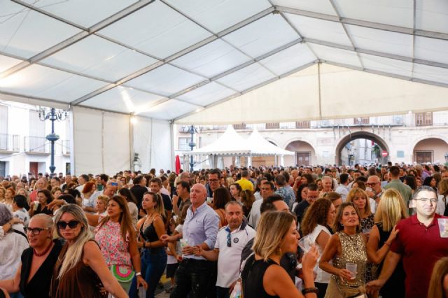 El alcalde destaca que 'Lorca ha consolidado un modelo de feria exitoso e ilusionante; vamos por el buen camino'