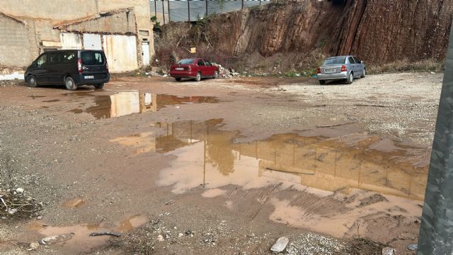 'Los vecinos de la C/ Portijico llevan meses reclamando limpieza y seguridad sin obtener respuesta de PP y Vox'