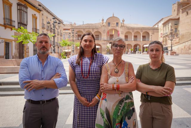 VOX Lorca denuncia la 'pasividad' del Gobierno ante la situación en Ceuta y Melilla y exige el cierre inmediato de las fronteras