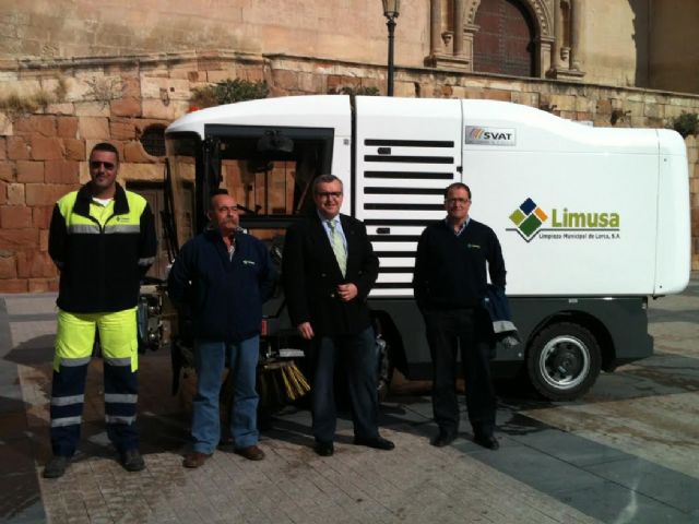 Limusa completa su flota con una barredora de última generación para mejorar la limpieza de Lorca