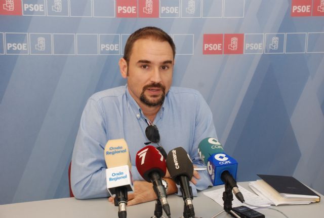 Diego J. Mateos: 'Lorca necesita un alcalde que sepa dar un golpe en la mesa para que la ciudad salga de la situación de desidia en la que se encuentra'