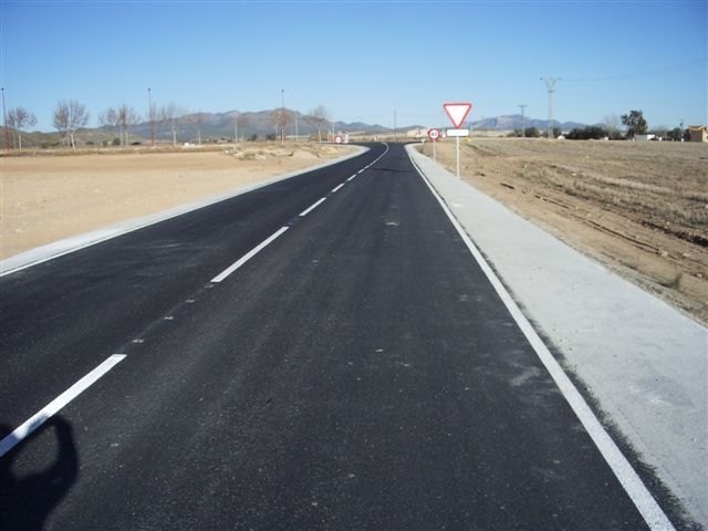 El Gobierno regional destinará 21,7 millones de euros al acondicionamiento de carreteras en Lorca durante 2015