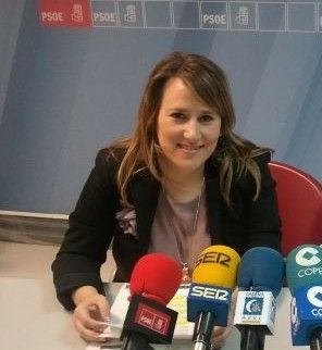Ana Isabel Lario reafirma su compromiso como concejal del Grupo Municipal Socialista así como su intención de continuar en el PSOE de Lorca