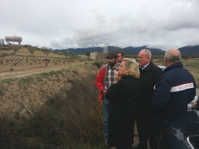 Martínez-Cachá visita las pedanías altas de Lorca para conocer las necesidades de la agricultura de secano