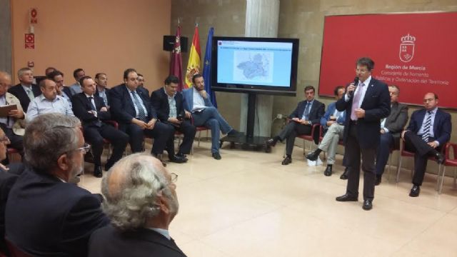 El Alcalde de Lorca destaca la llegada del AVE a la Región como un avance fundamental, reivindica el paso soterrado del AVE por Lorca y la recuperación de la conexión ferroviaria con Andalucía