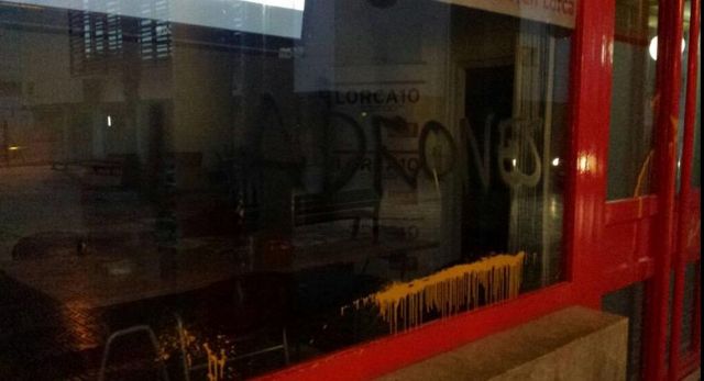 El PSOE de Lorca muestra su condena ante los actos vandálicos que atentan contra la democracia