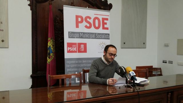 PSOE: 'Los presupuestos del Ayuntamiento son opacos, oscuros e injustos para los lorquinos'