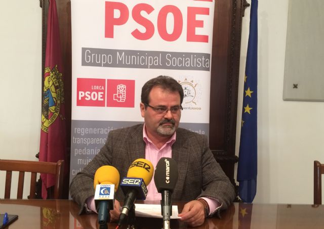 El PSOE trabaja en una moción con la que conseguir que el trabajo que se genere en Lorca recaiga en los parados lorquinos más necesitados