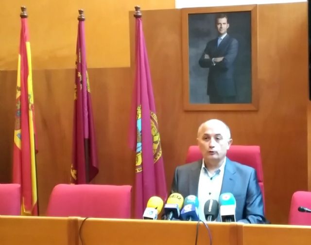Ciudadanos quiere que se regule el uso de la Tribuna Presidencial de la Semana Santa lorquina