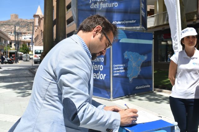 Diego José Mateos: 'El Corredor Mediterráneo es irrenunciable para Lorca y vital para nuestras empresas. Lo decía ayer y lo digo hoy'