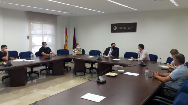 Fulgencio Gil mantiene un encuentro de trabajo con el nuevo presidente de Ceclor, Juan Jódar, y traslada su preocupación por el retraso de proyectos en Lorca