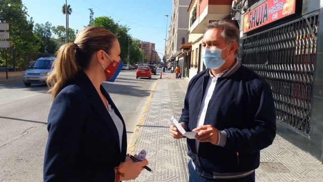 El alcalde del PSOE 'pasa' de consultar a los vecinos afectados por las obras de Jerónimo Santa Fé y licitará las obras sin informarles ni contar con su opinión