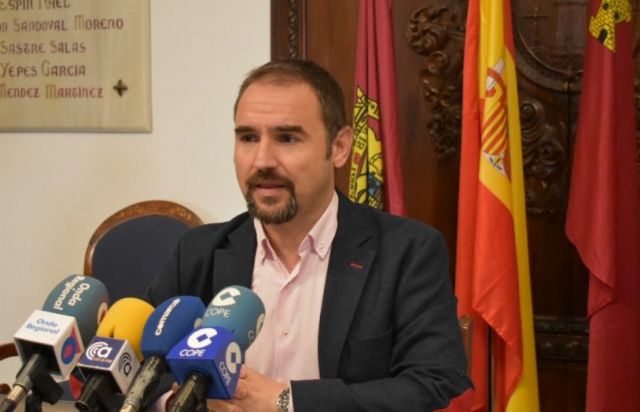 PSOE: 'Hemos conseguido que el PP abandone por fin la idea de construir su capricho de ascensor para subir al Castillo'