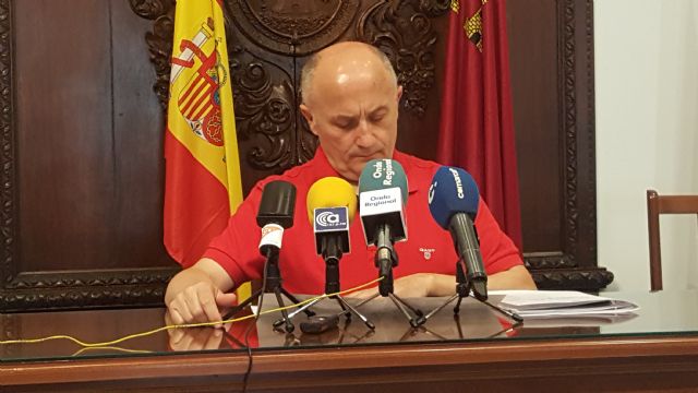 Ciudadanos  Lorca exige responsabilidades: más de 600 dependientes con ayuda a domicilio reconocida por el IMAS, no han podido ser atendidos por la inacción y negligencia de la CARM y del equipo de Gobierno