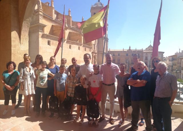 Cuatro niños saharauis disfrutan ya del verano en Lorca gracias al programa de acogida temporal 'Vacaciones en Paz'
