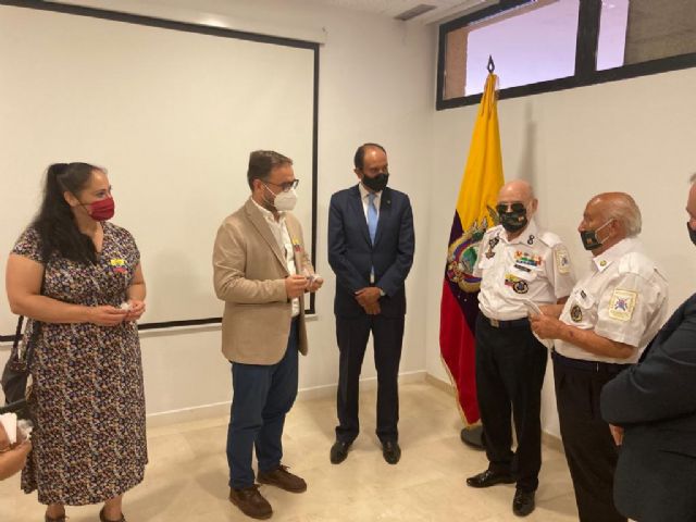 El alcalde de Lorca asiste a la conmemoración del '10 de agosto'