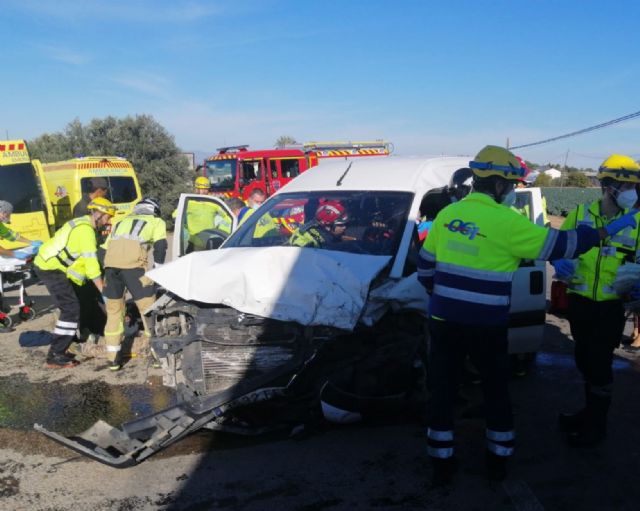 Siete heridos en accidente de tráfico en la carretera de Purias a Pulpí