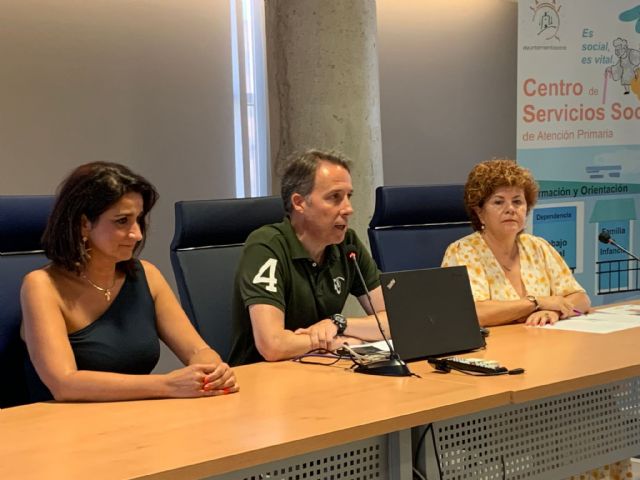 El Ayuntamiento implementa un nuevo programa asistencial para atender a personas sin hogar en colaboración con ISOL y Cáritas