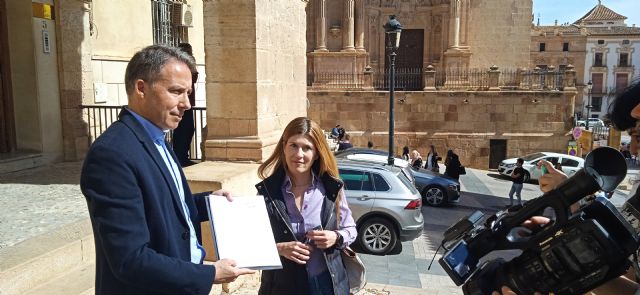 El PP denuncia en la Fiscalía los escándalos Madrid y Pérez Casas