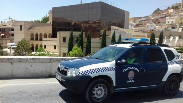La Policía Local de Lorca detiene al presunto autor del robo con violencia de una bicicleta que fue recuperada por los agentes