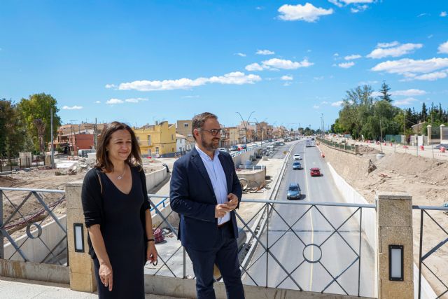 El alcalde de Lorca en funciones visita el final de los trabajos de construcción del Tramo III de la Ronda Central