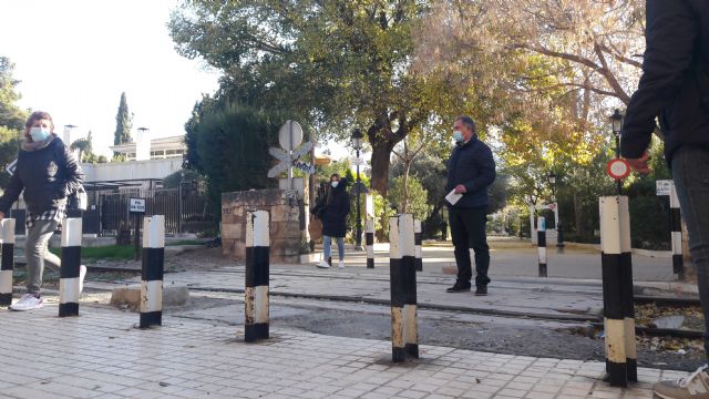 El PP propone el acondicionamiento de los pasos peatonales sobre las vías del tren en las alamedas de la Constitución, Ramón y Cajal y Fajardo el Bravo