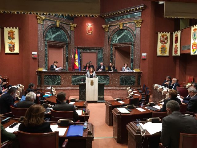El PSOE consigue el respaldo de la Asamblea Regional para desbloquear la reconstrucción del barrio de San Fernando