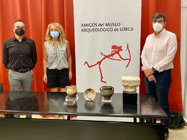 El Museo Arqueológico cuenta con cinco nuevas piezas restauradas procedentes de las excavaciones de la judería de Lorca