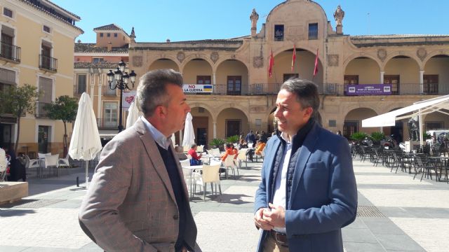 El PP se reúne con 'Comerciantes de Lorca' para sumar sus aportaciones al Plan Estratégico Municipal de reactivación socioeconómica del sector servicios