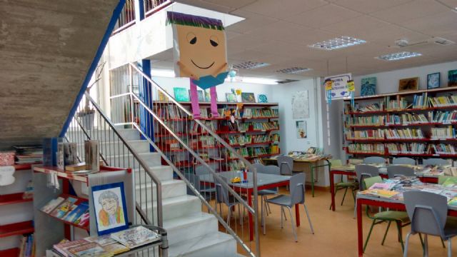 IU-Verdes Lorca lamenta que las bibliotecas de pedanías vayan a seguir abriendo sólo nueve horas a la semana