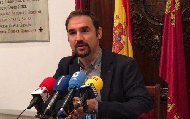 El PSOE pide la nulidad del convenio por el que se cedió la gestión del centro de Voley Playa por ser 'manifiestamente ilegal'