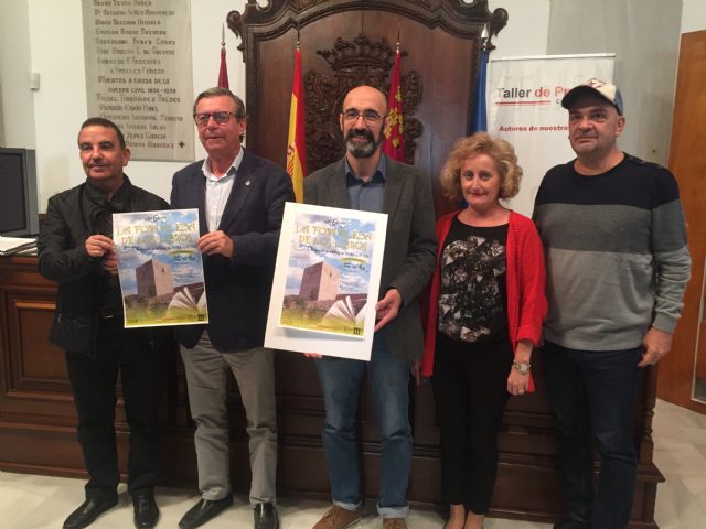 El Castillo de Lorca acogerá este domingo una nueva edición de 'La Fortaleza de los Libros' con la participación de más de medio centenar de autores