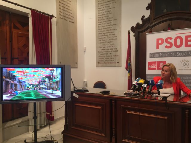 El PSOE propone recuperar la feria de día con la peatonalización de las principales calles del centro