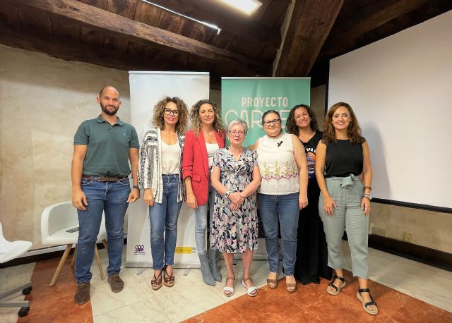 13 mujeres participan en el 'Proyecto Carmen', dirigido a fomentar la autonomía y el empoderamiento en el ámbito laboral