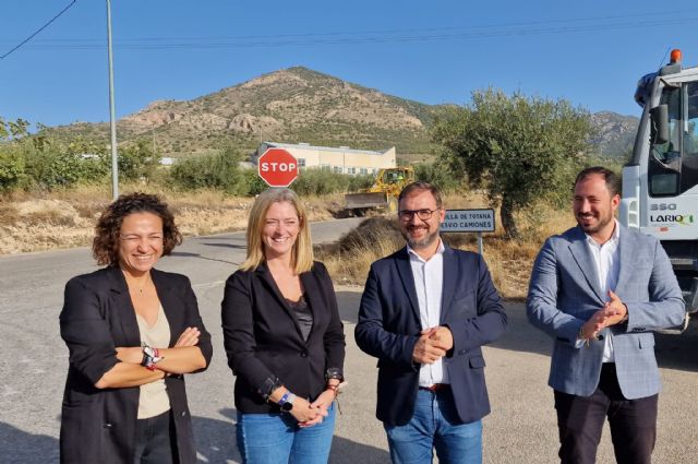 El Ayuntamiento de Lorca inicia la remodelación del tramo final de la carretera de Zarzadilla de Totana