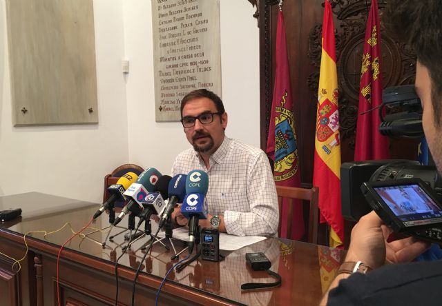 El PSOE exige al PP que no se olvide de las obras de San Antonio, Jerónimo Santa Fe y Camino Viejo del Puerto