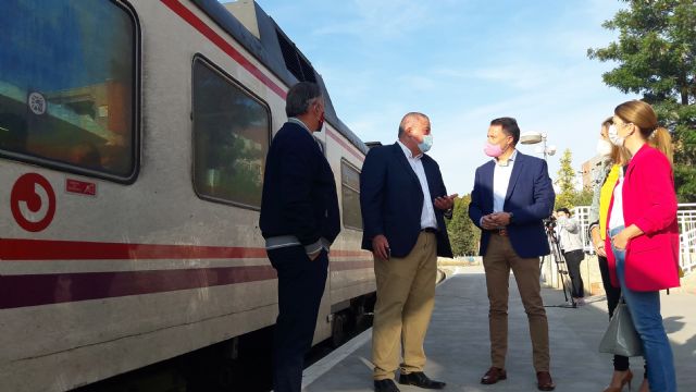Lorca acumula dos años y medio de retraso esperando la llegada de los trenes híbridos para la modernización del servicio de cercanías con Murcia y Águilas