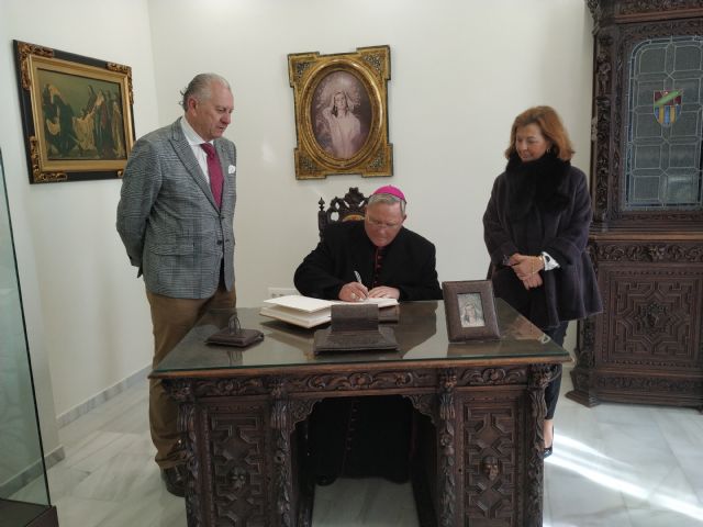 Visita Pastoral del obispo de Cartagena, Monseñor D. José Manuel Lorca Planes, al Paso Blanco