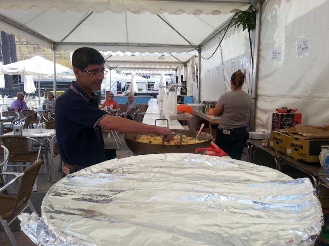 La Concejalía de Sanidad completa la revisión de 29 chiringuitos de comida instalados en el Huerto de la Rueda y en las plazas de la ciudad con motivo de la Feria
